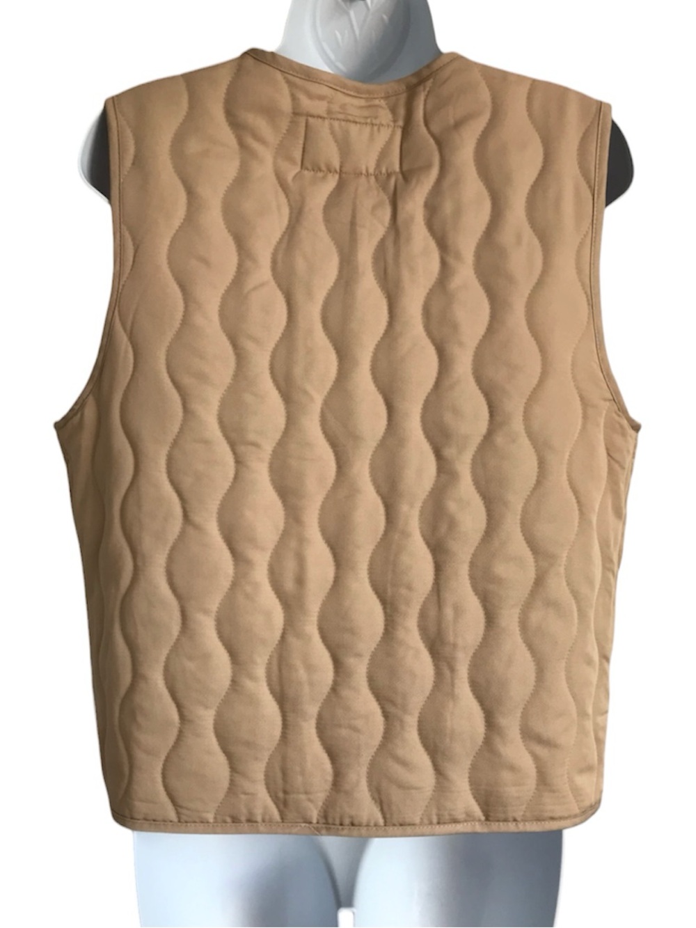 HUNTER Women’s S Clay Beige Quilted Sleeveless Button Down Lightweight Vest NWT - Picture 3 of 16